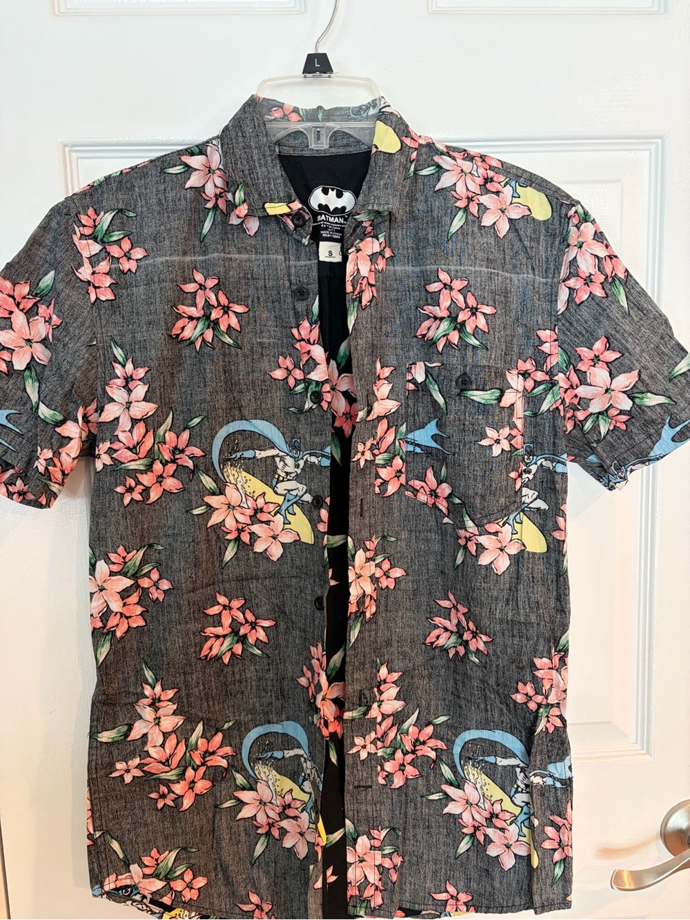 DC Comics Batman Hawaiian Floral Button-Down Shirt - Black with Pink